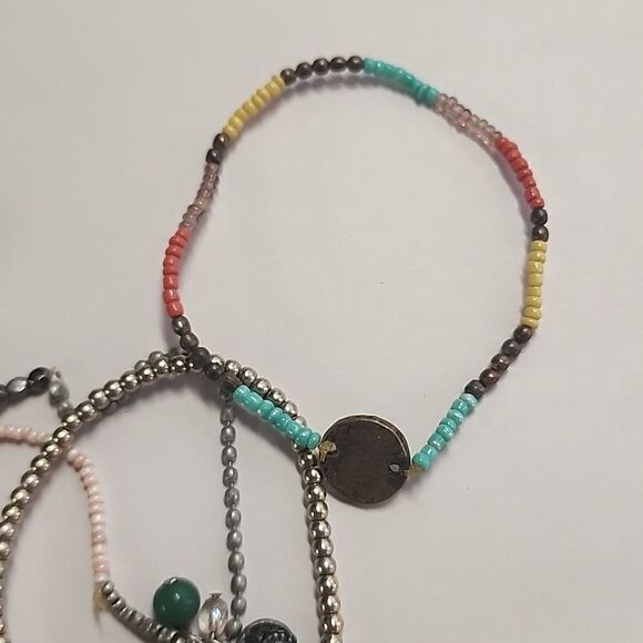 Lot of Stretch Bracelets - Picture 3 of 4